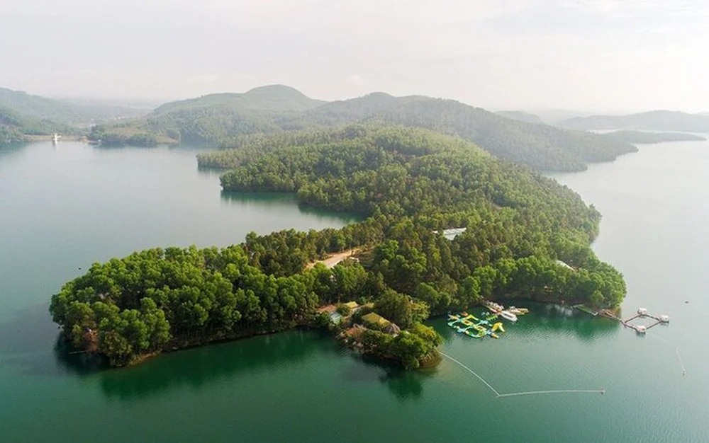Tour Phú Ninh 2 Ngày 1 Đêm Từ Đà Nẵng – Hồ Phú Ninh & Trải Nghiệm Đời Sống Địa Phương