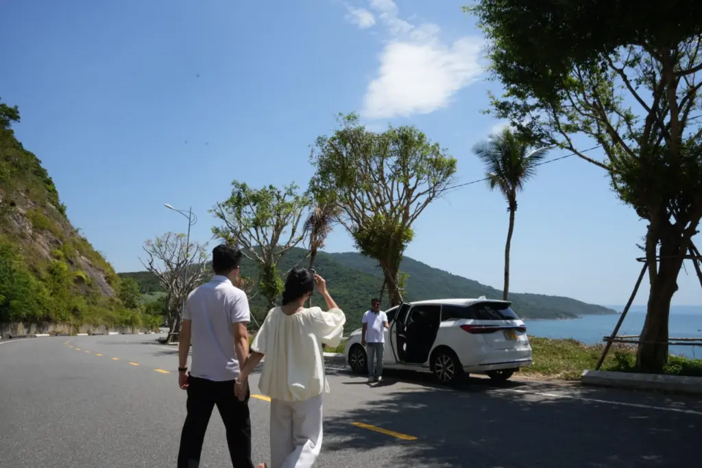 Hình ảnh dịch vụ xe Angel One Travel