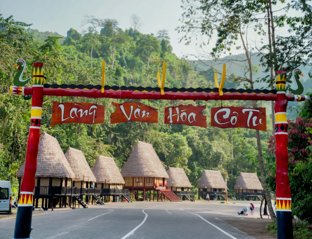Tour Cổng Trời Đông Giang 1 Ngày